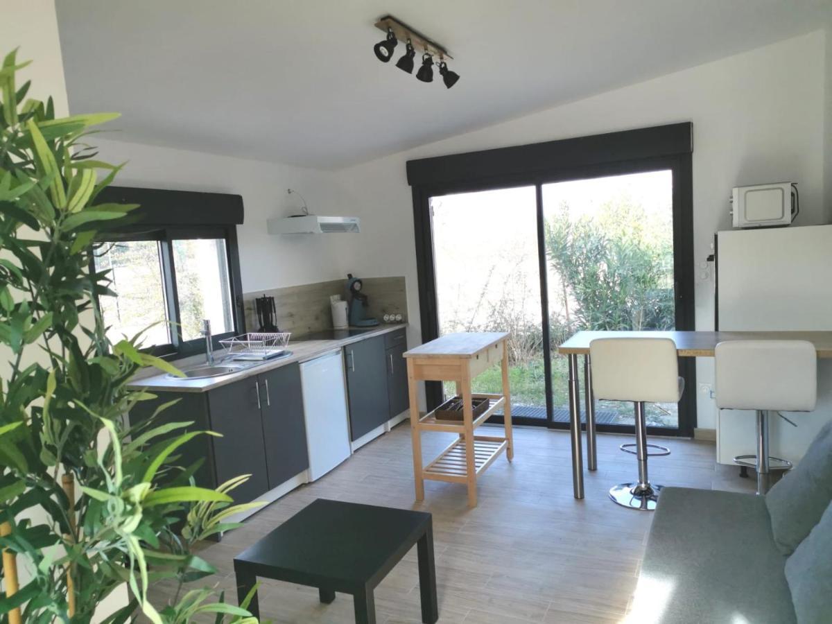 Pujaut Studio Independant, 10Min Avignon מראה חיצוני תמונה