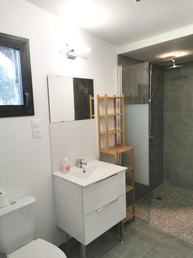 Pujaut Studio Independant, 10Min Avignon מראה חיצוני תמונה