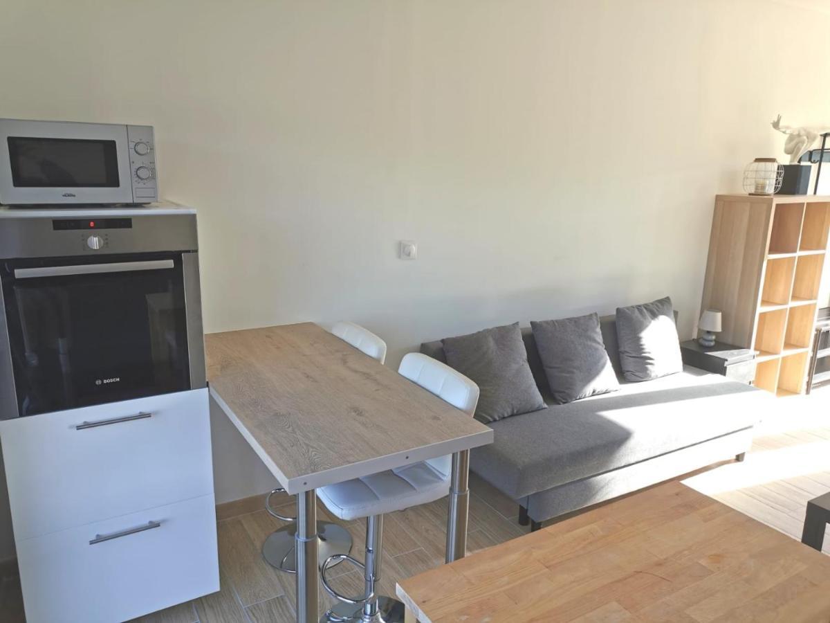 Pujaut Studio Independant, 10Min Avignon מראה חיצוני תמונה